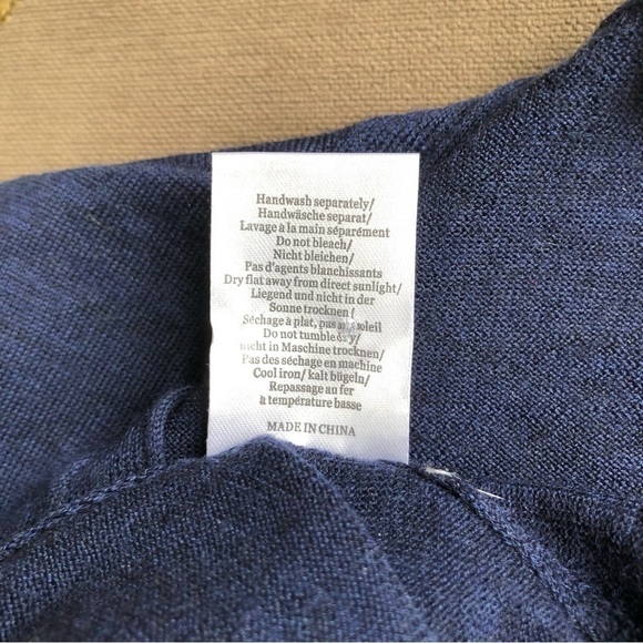 Wrap London Sweater Merino Wool Navy Blue (6) - Picture 7 of 9